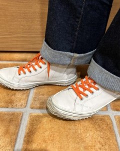 旅行におすすめのスニーカー！