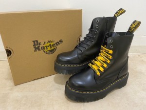 秋のおすすめスイーツとDr.Martens